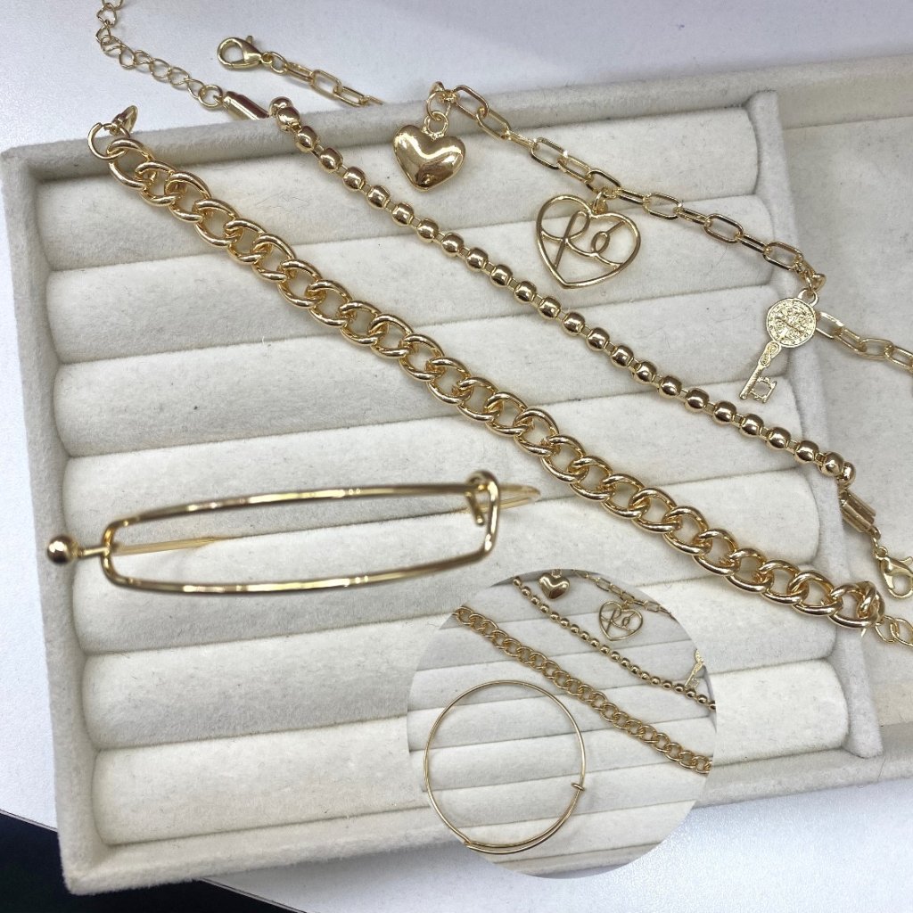 Kit pulseiras + bracelete bijoux fina Modelo coração fé ✨