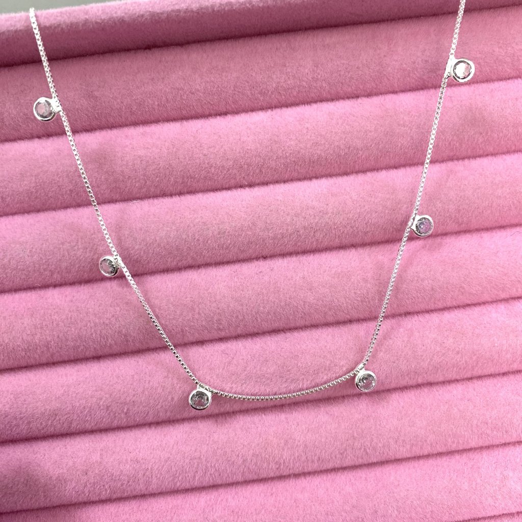 Colar prata folheado mini ponto de luz ✨