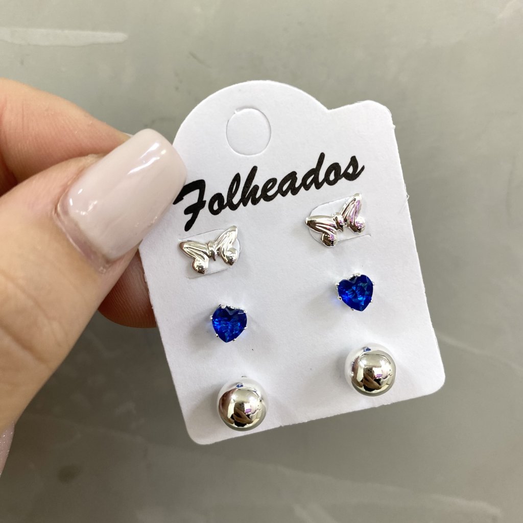 Trio de brincos prata folheado borboleta, coração azul d bolinha ✨