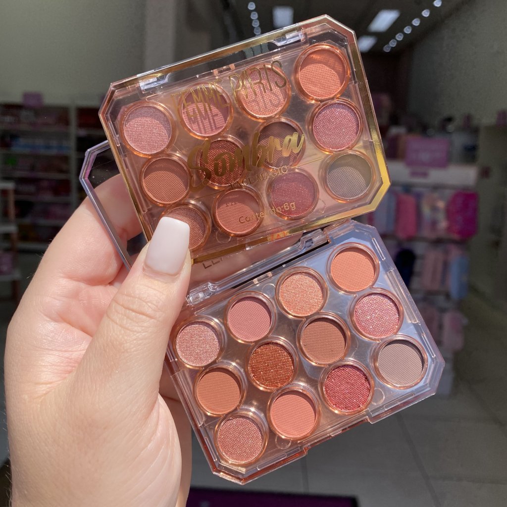 Paleta De Sombra Face Magic (15) FR916 - Femme Paris SOM0322
