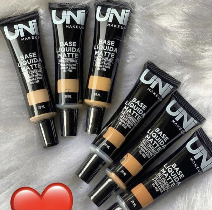 Base líquida Matte - Uni Makeup - BS0046