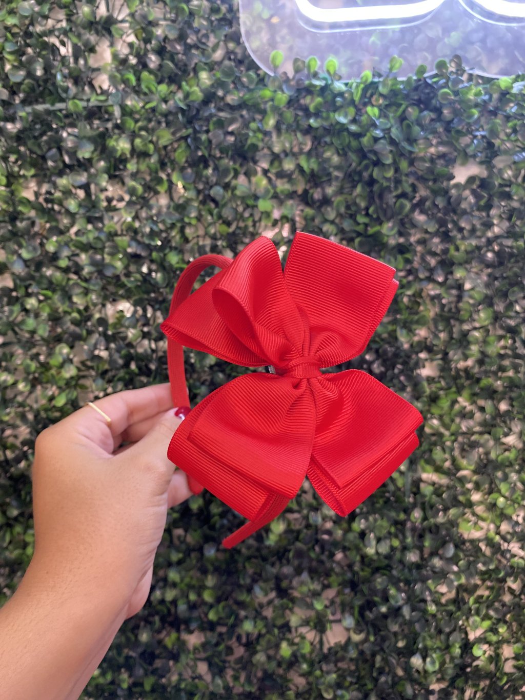 Tiara vermelha 