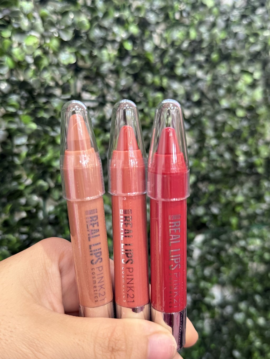 Batom real lips pink 21