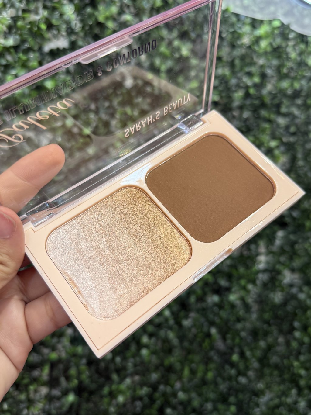 Paleta contorno com iluminador Sarah’s beauty 