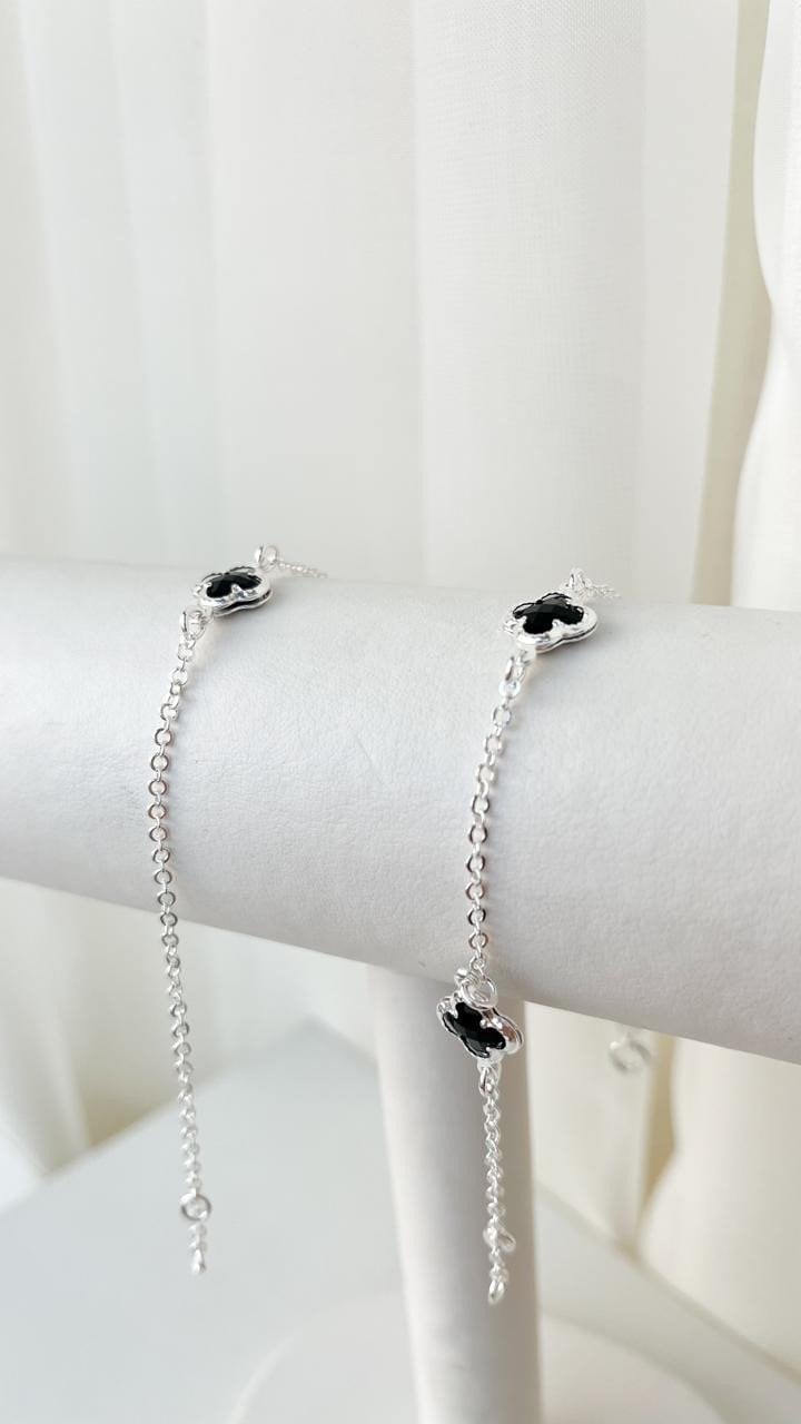 pulseiras trevo preto