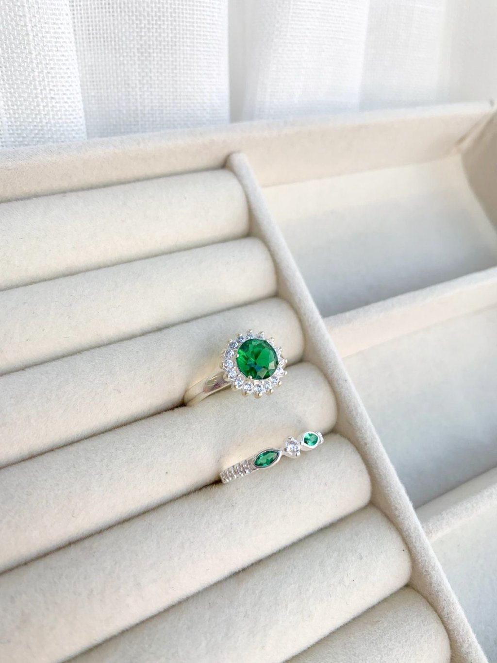 anéis verdes