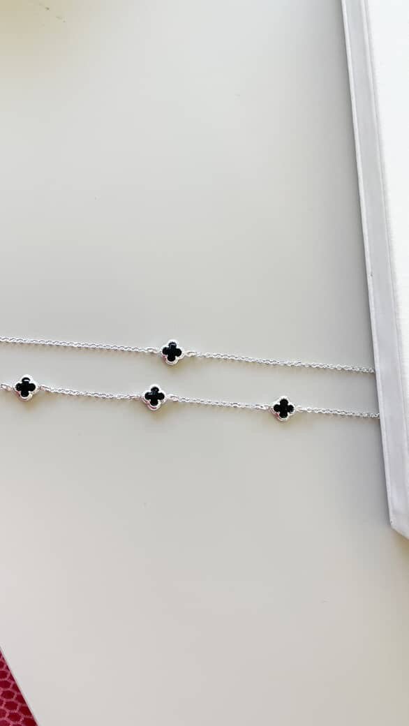 Pulseiras Trevos Pretos
