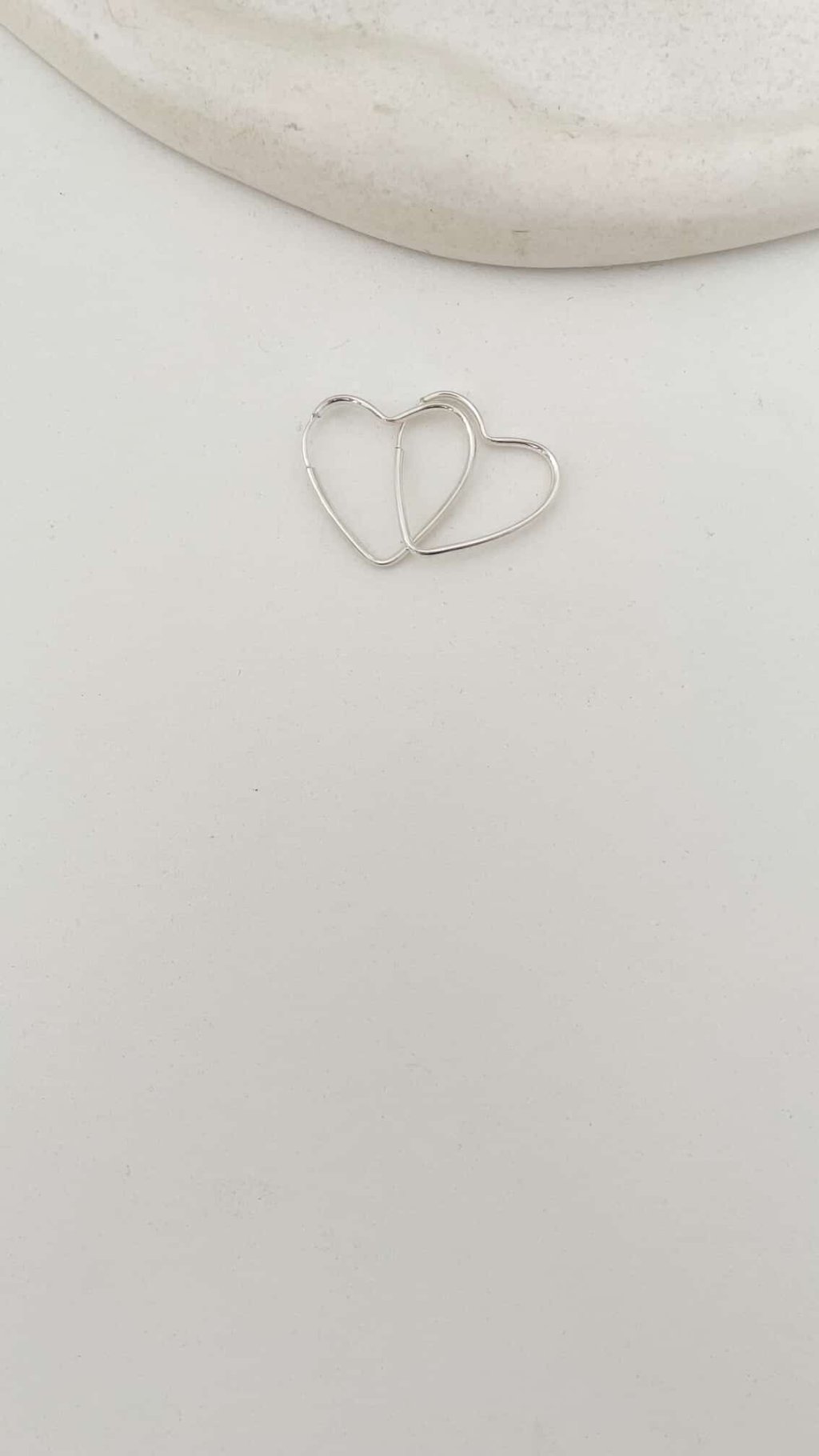 argola de coração fio quadrado 