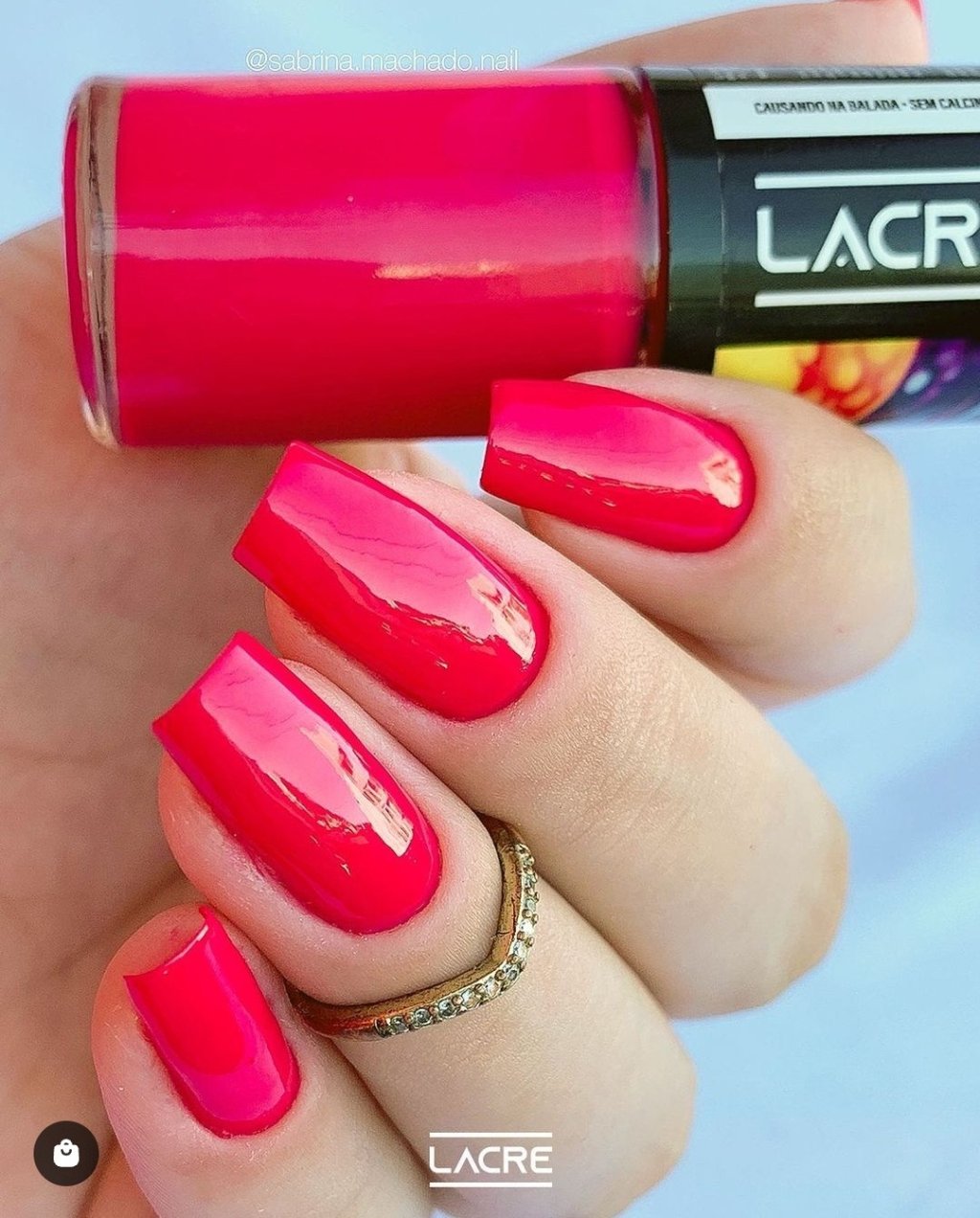 Esmalte lacre sem calcinha 