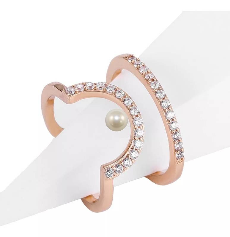 anel rose com pérola 