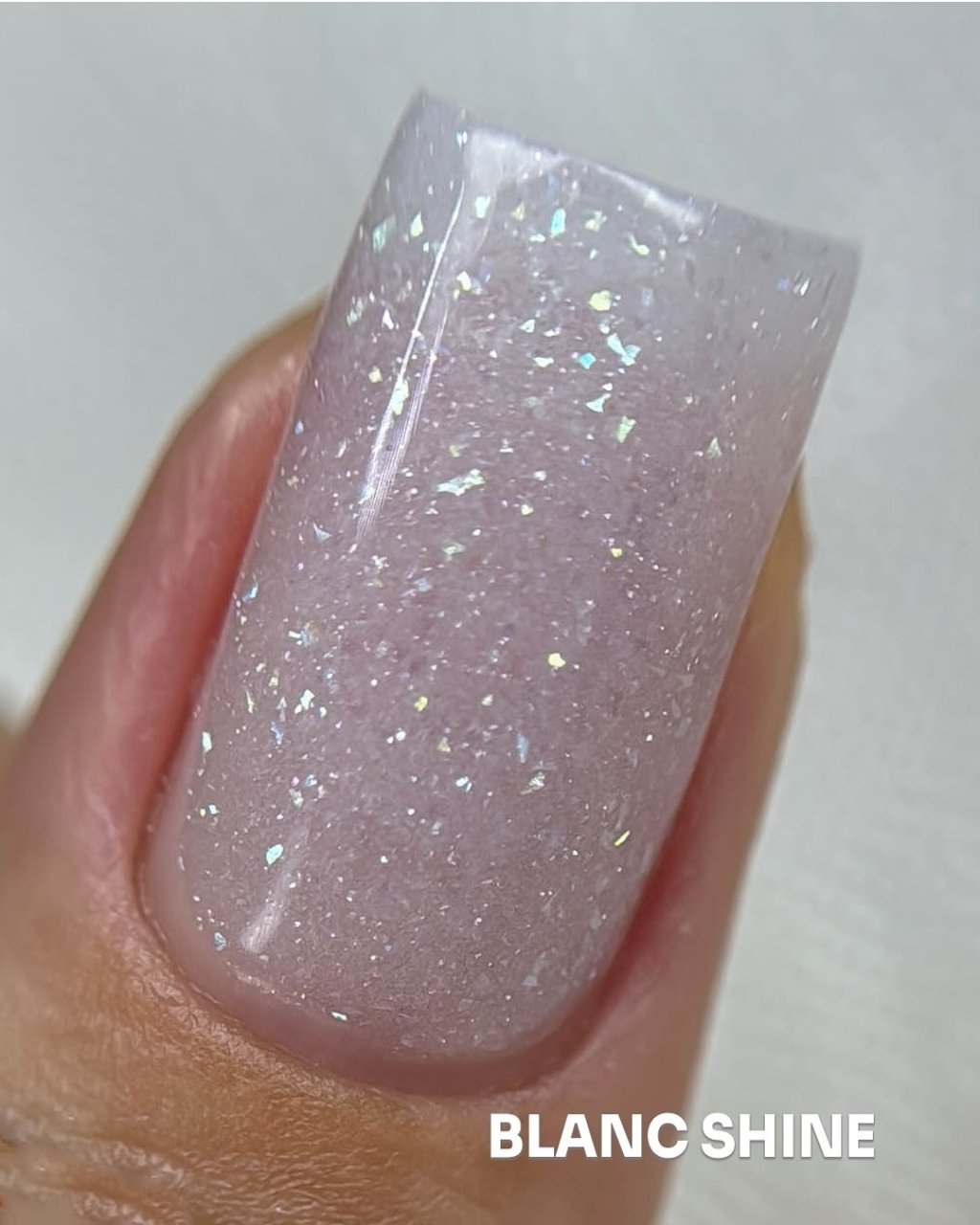 Po acrílico volia blanc shine