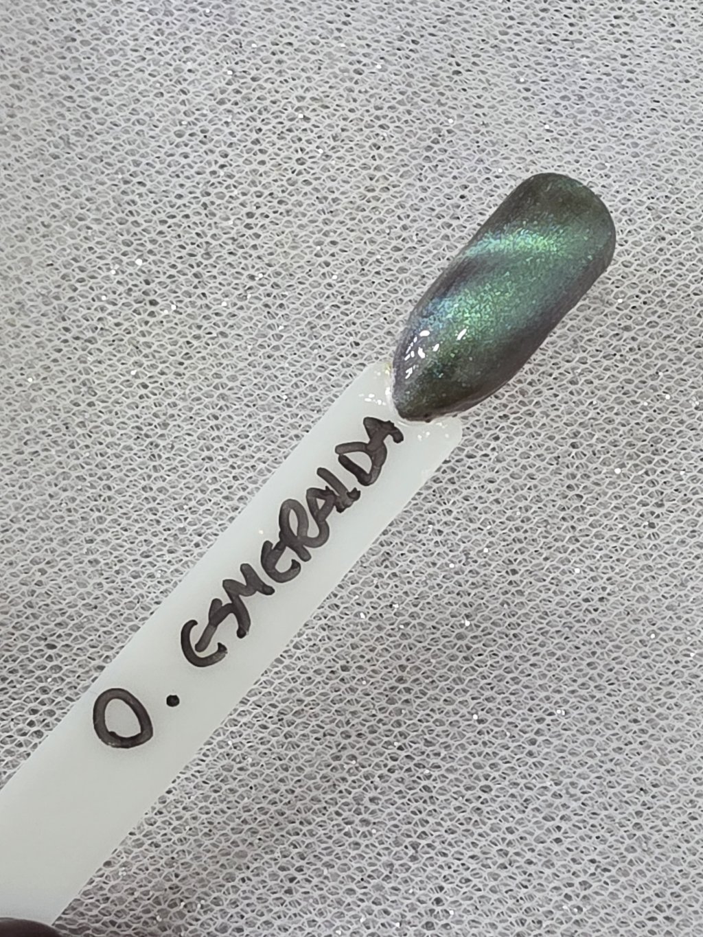 esmalte magnetico olhar esmeralda american nails