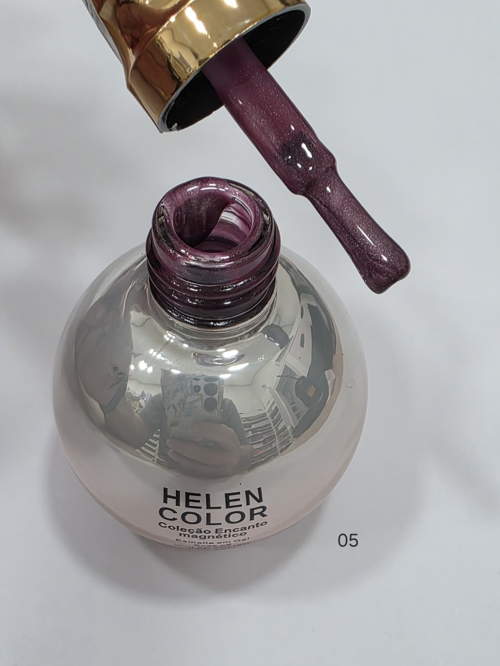 Esmalte magnético helen 05