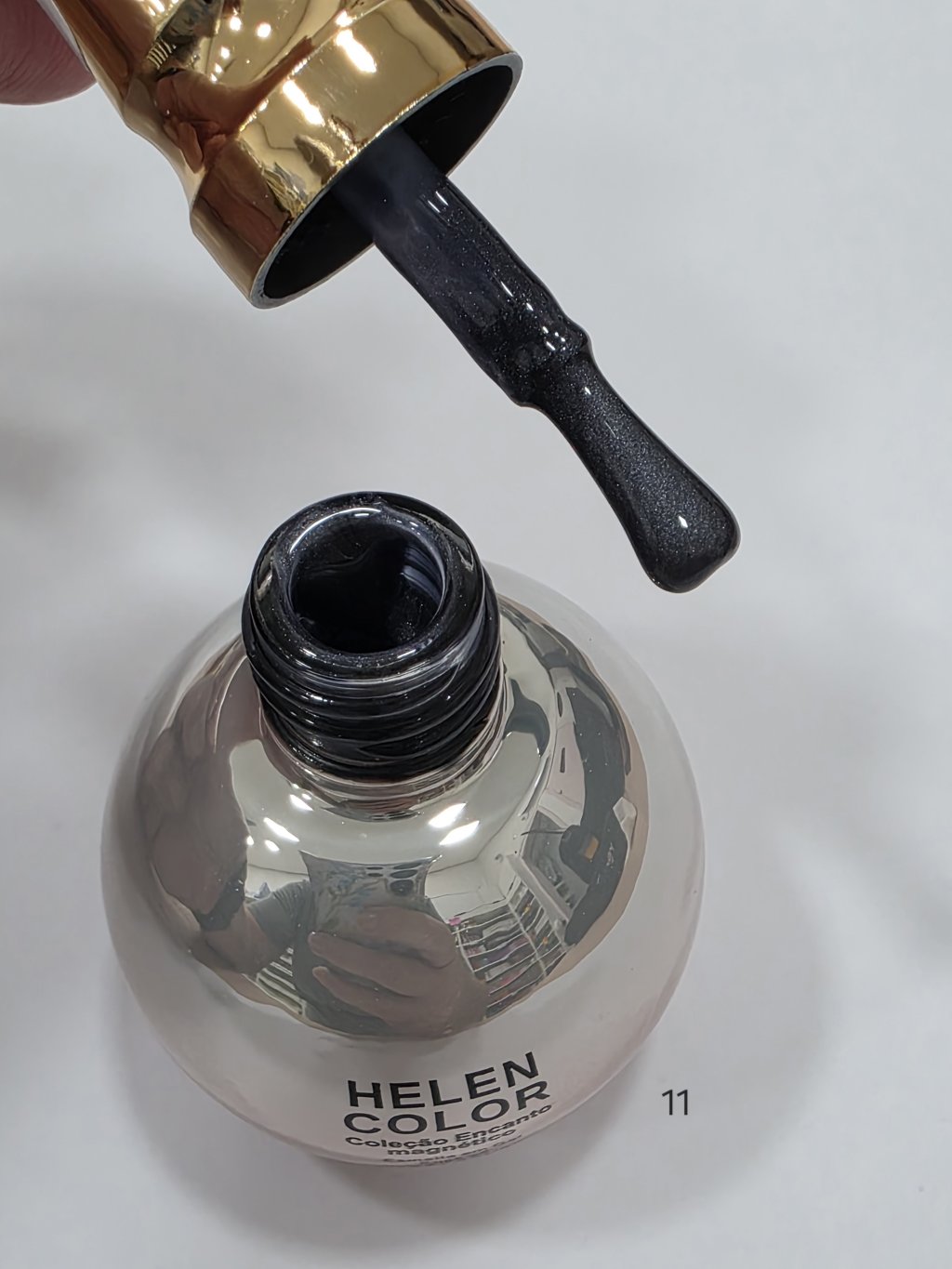 Esmalte magnético helen 11
