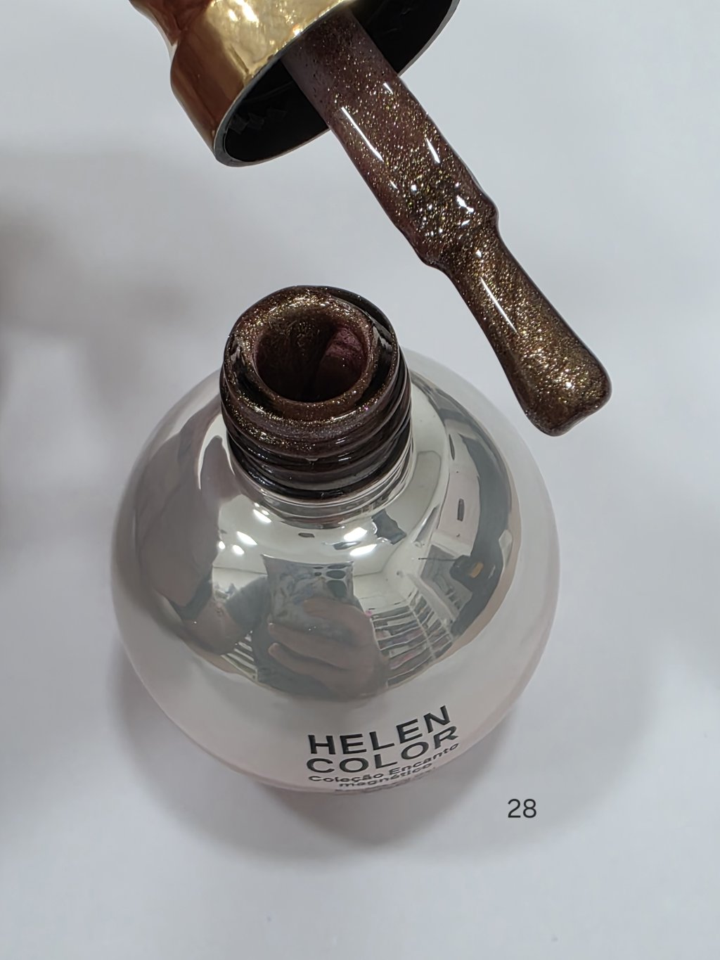 Esmalte magnético helen 28