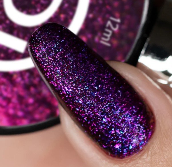 esmalte camaleao ta um luxo nails 21