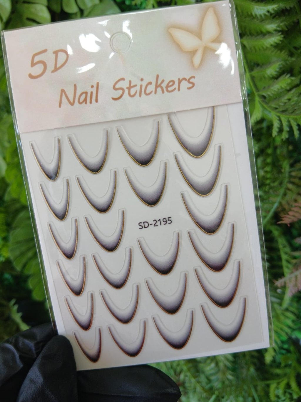 ADESIVO FRANCESINHA PRETO COM DOURADO