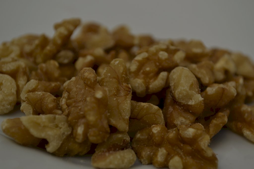 NOZES QUARTILHOS (QUEBRADA) 100g