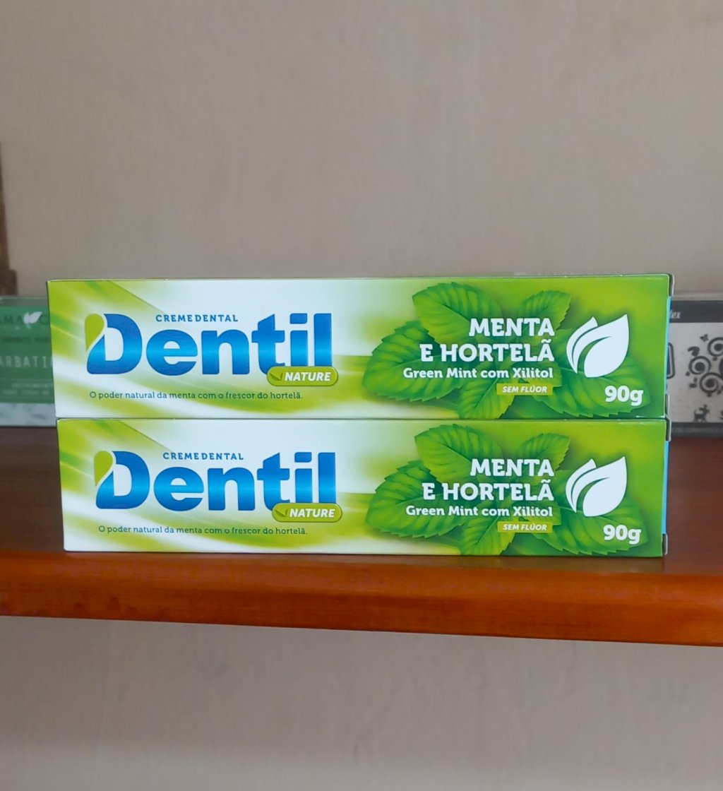 CREME DENTAL DENTIL MENTA E HORTELÃ COM XILITOL 90G (embalagem verde)