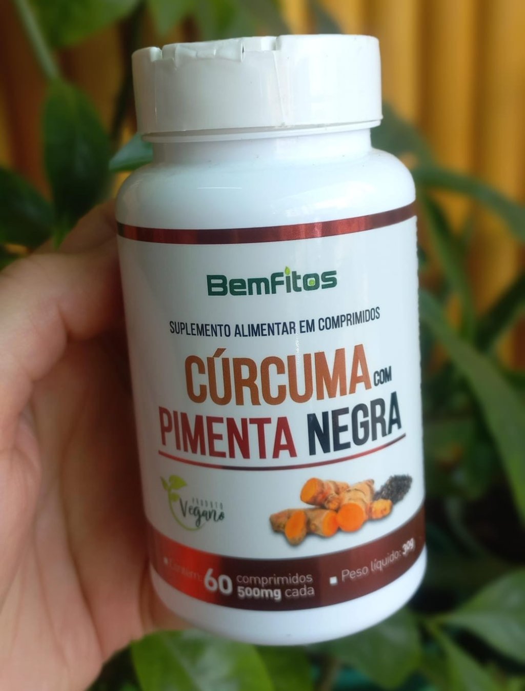 CÚRCUMA COM PIMENTA NEGRA - 60 CÁPSULAS DE 500MG - BEMFITOS