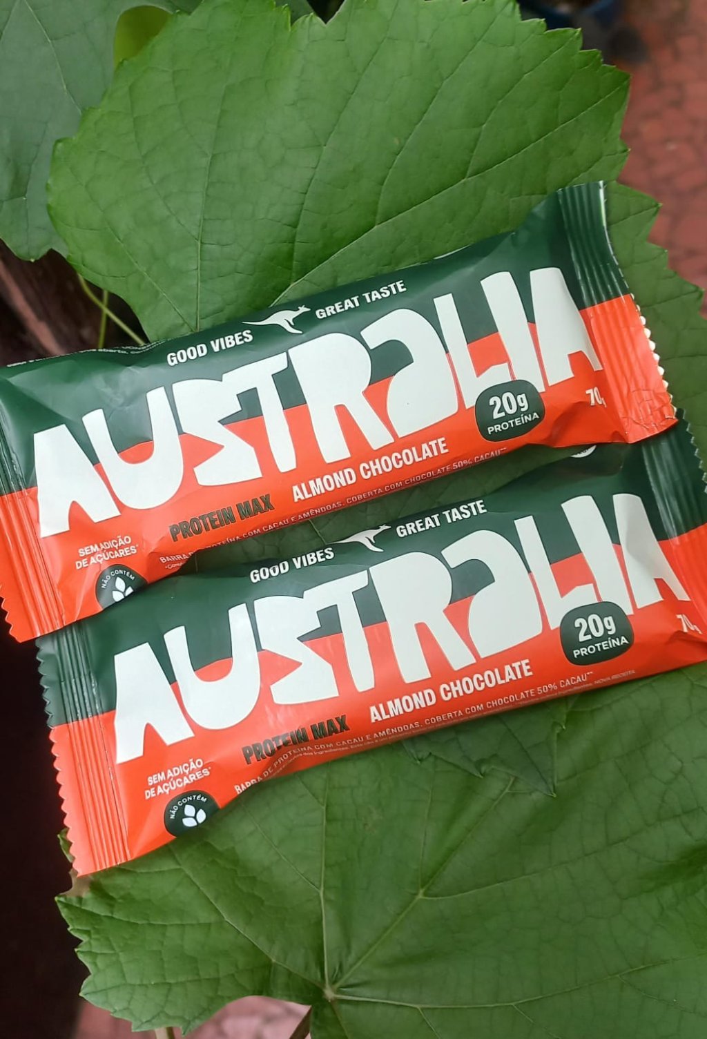Barra de Proteína com Cacau e Amêndoas Coberta com Chocolate 50% Cacau | Australia