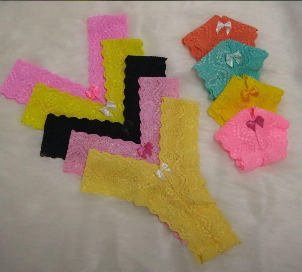  Kit Com 3 Calcinhas Fio Renda 