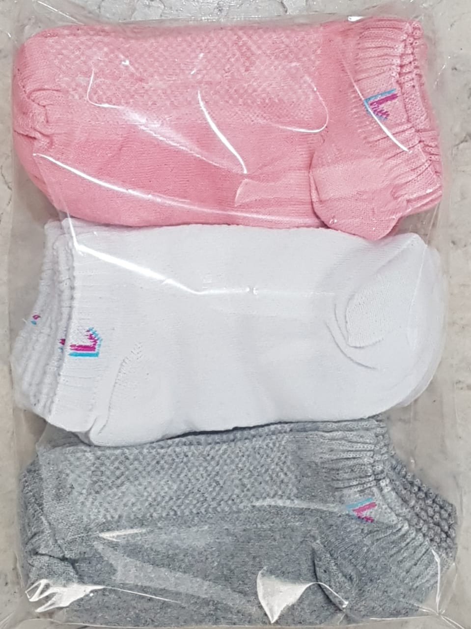 Pacote c 12 pares Meia soquete Feminino 