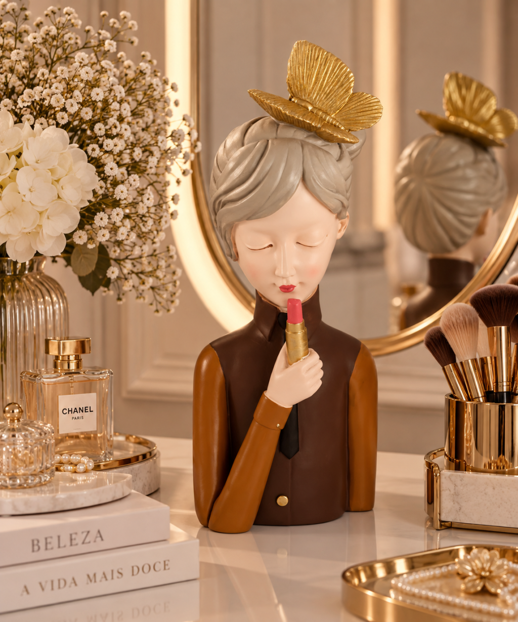 Boneca De Resina Batom Lilly Marrom Ref: 30628M