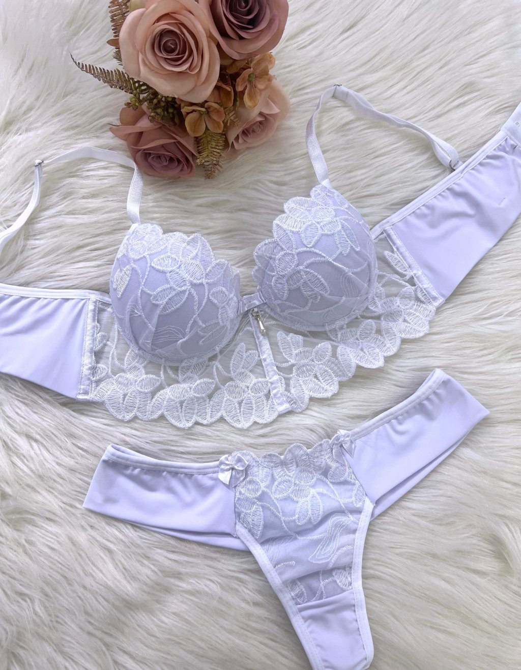 Conjunto em Tule bordado