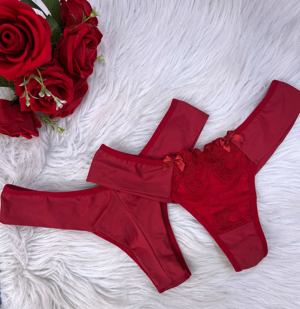 Calcinhas avulsas em tule bordado