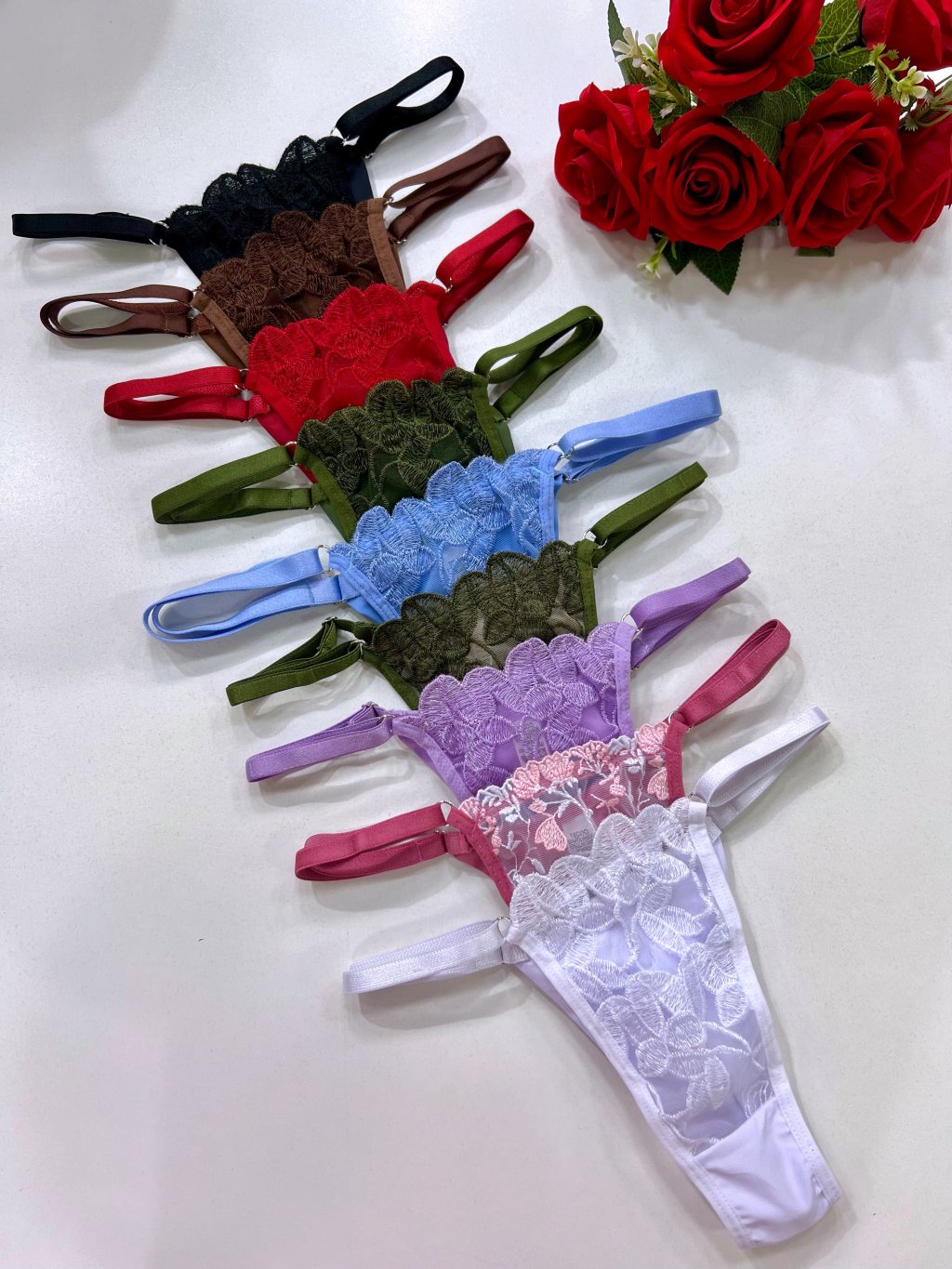 Calcinha de regulagem em Tule Bordado