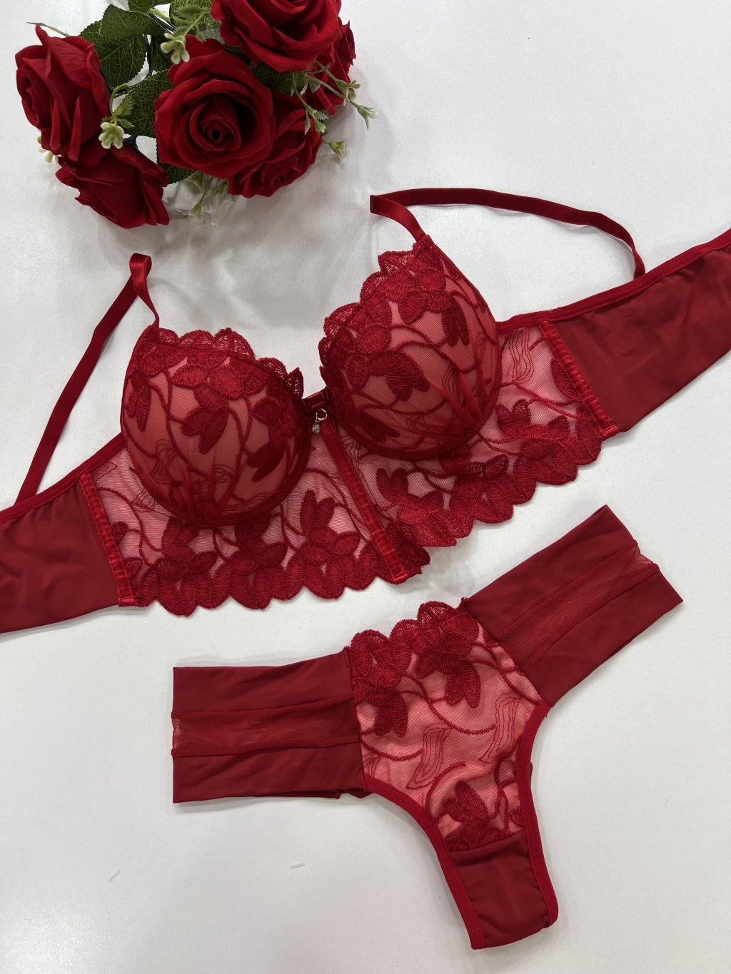 Conjunto Tule bordado 