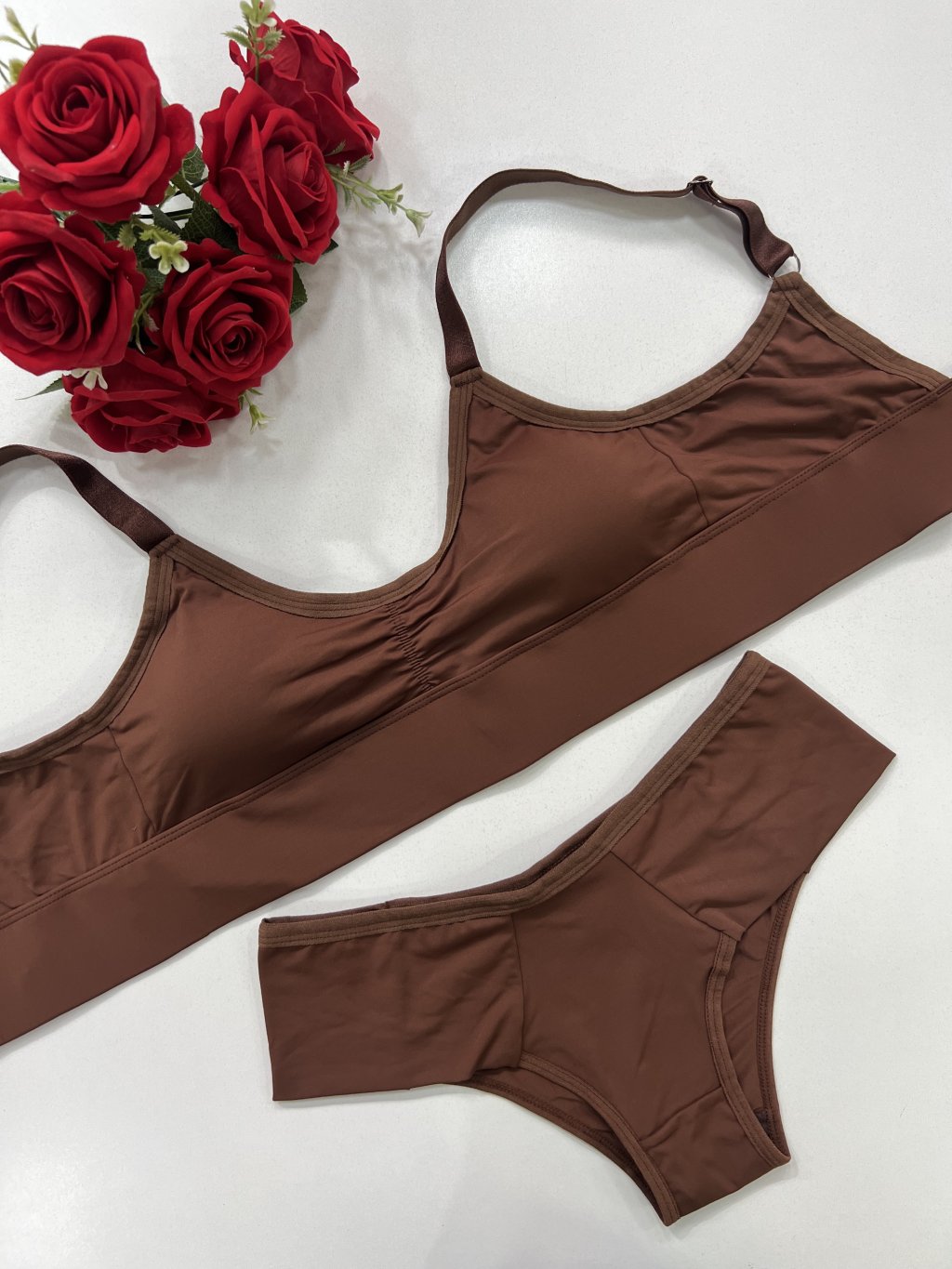 Top conforto com bojo removível 