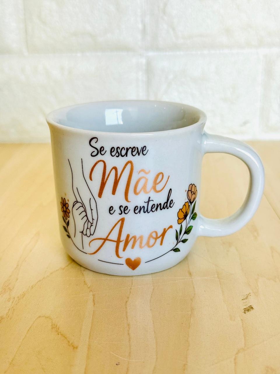 Caneca Ágatha Branca Mãe Bronze
