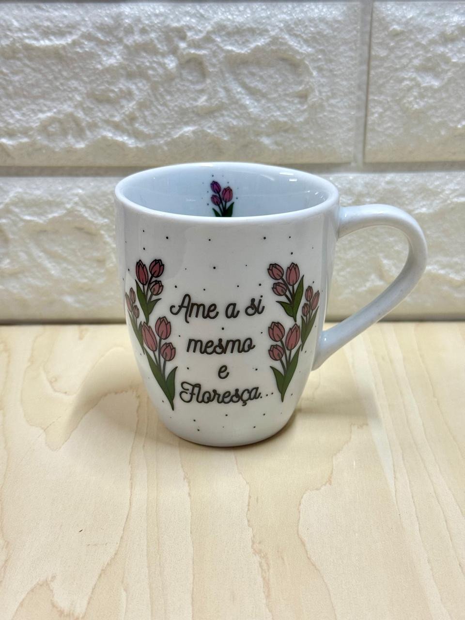 Caneca Glamour Branca Tulipas