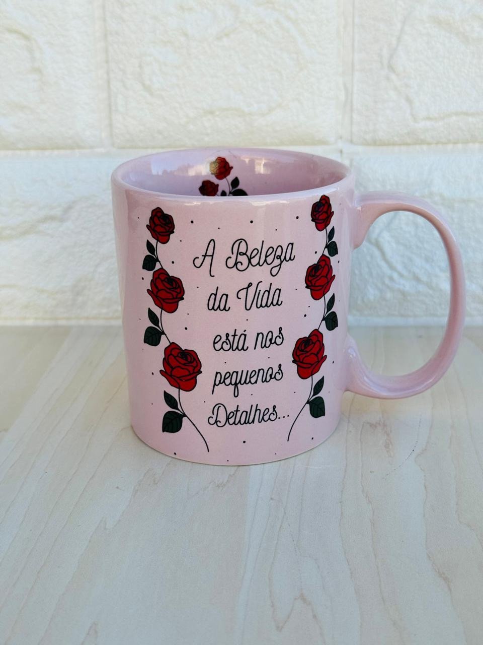 Caneca Aurora Rosa Rosas Vermelhas