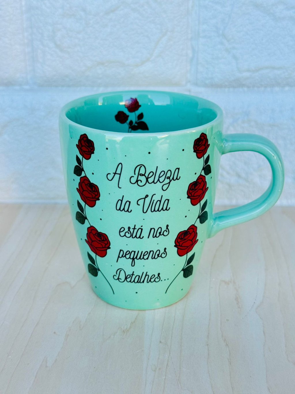 Caneca Sublime Verde Rosas Vermelhas
