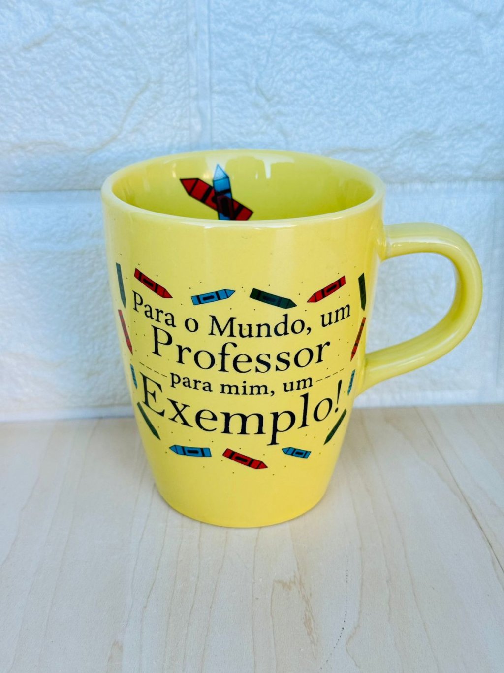Caneca Sublime Amarela Para O Mundo um Professor para Mim um Exemplo