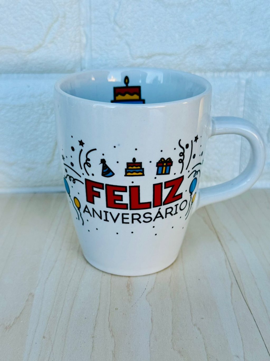 Caneca Sublime Branca Feliz Aniversário 