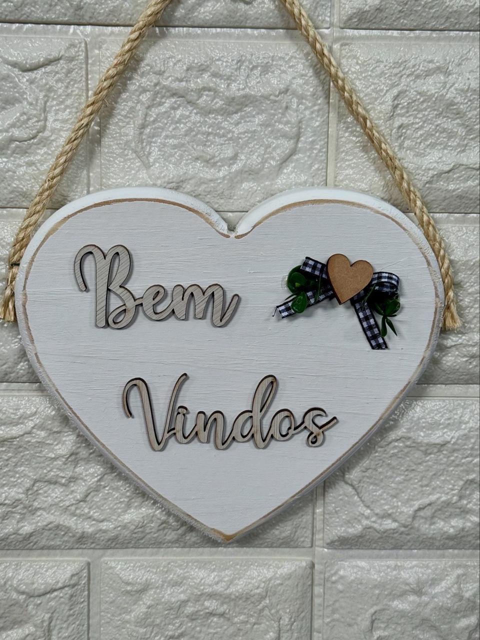 Placa de Porta Coração Branco Bem Vindos 