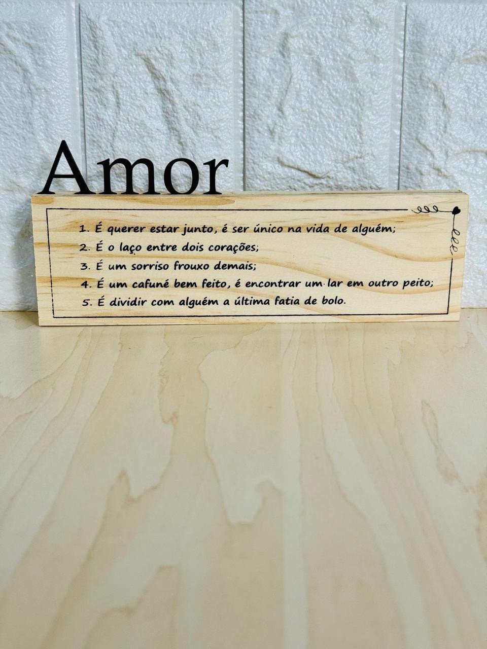 Plaquinha de Mesa Madeira Amor 