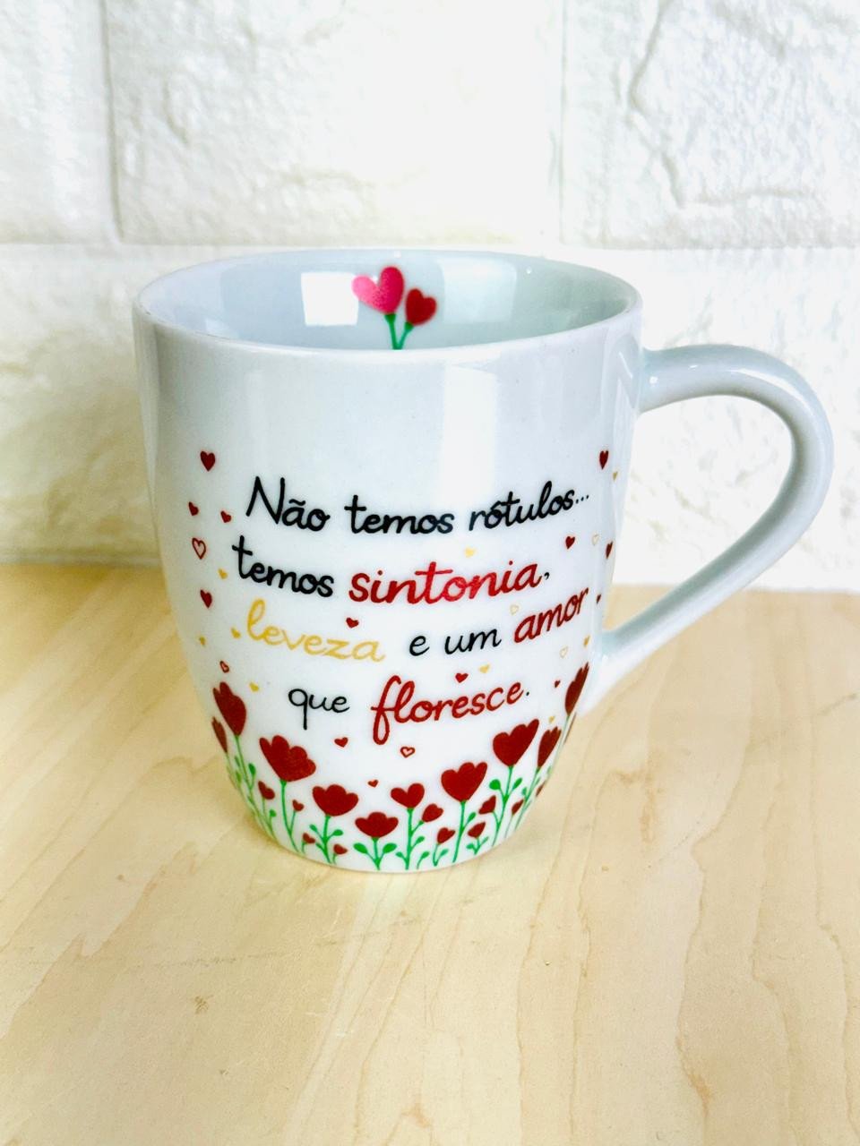 Caneca Glamour Branca Jardim do Amor 