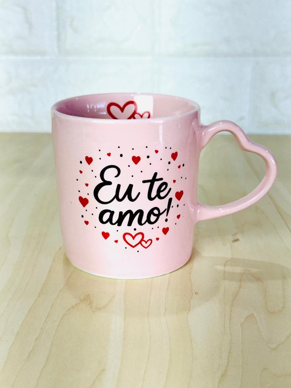 Caneca Alça Coração Rosa Eu Te Amo