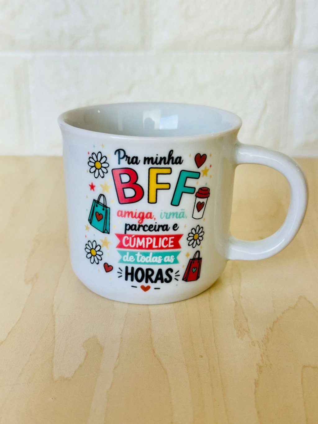Caneca Ágatha Branca Amizade BFF