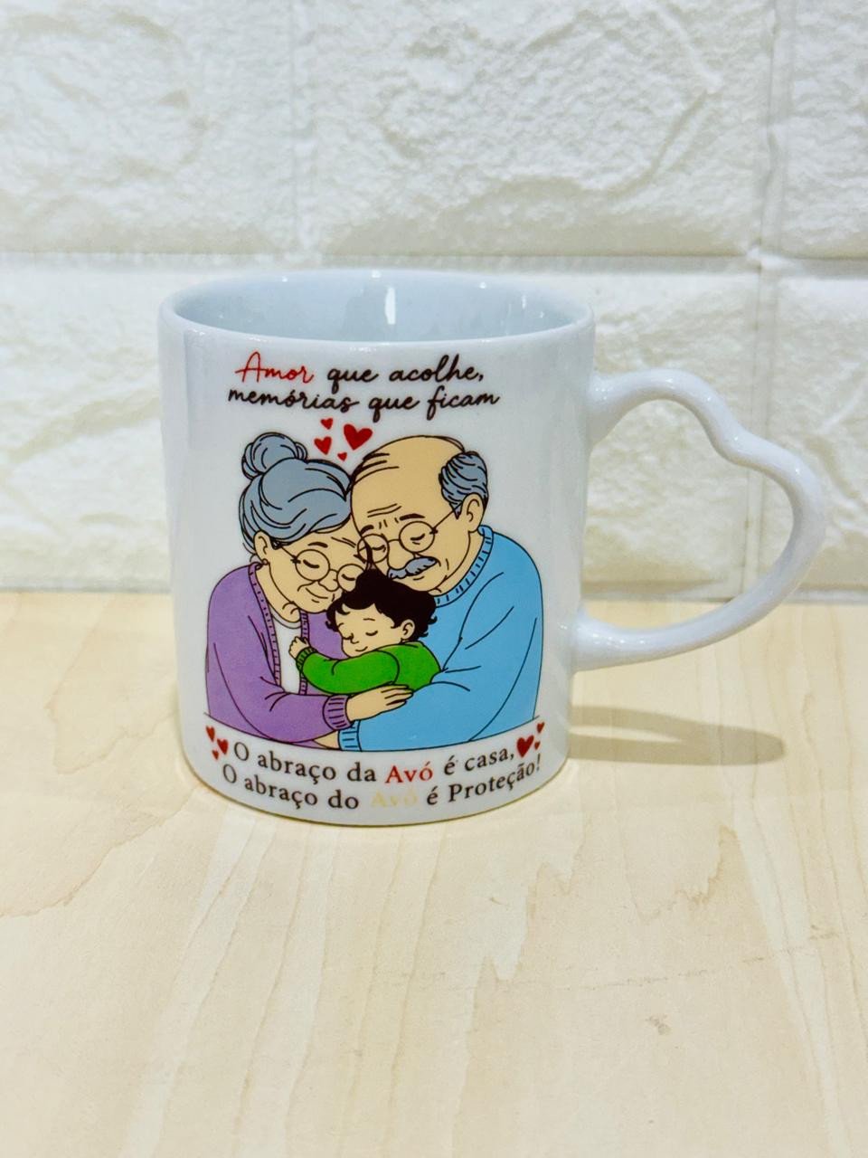 Caneca Alça Branca Avós Amor que Acolhe