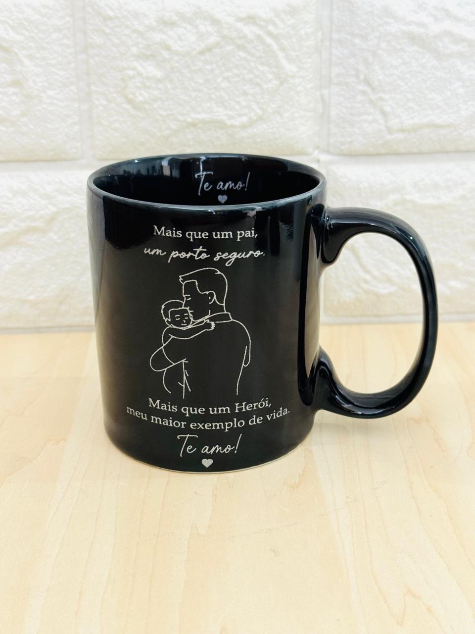 Caneca Aurora Preta Pai Porto Seguro