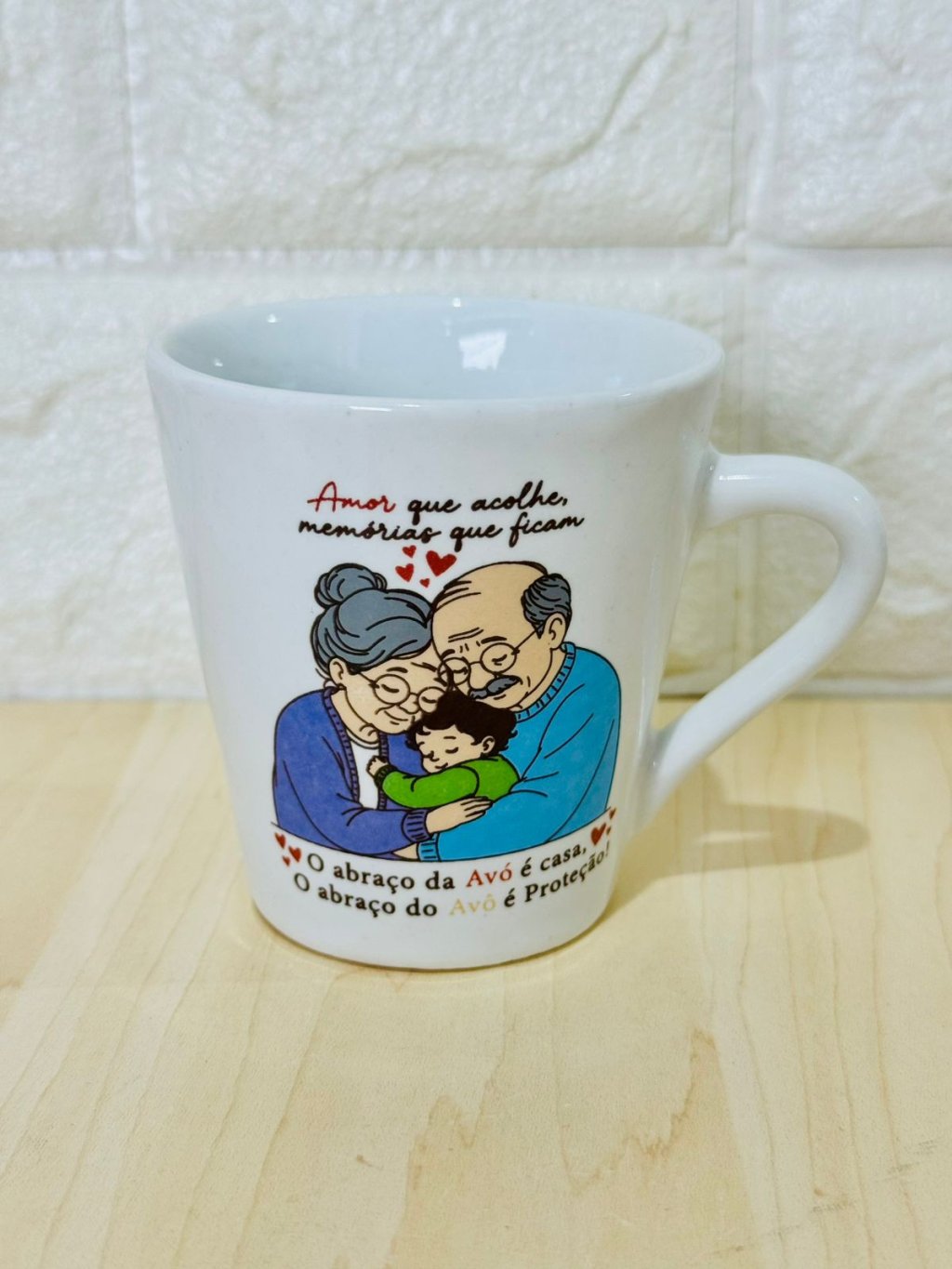 Xícara Branca Avós Amor que Acolhe