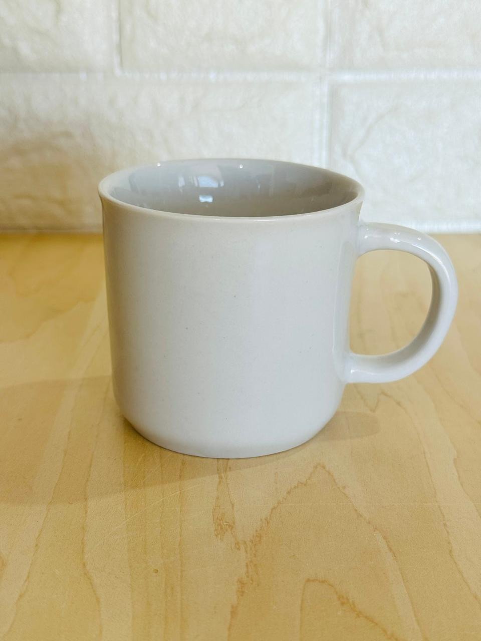 Caneca Ágatha Branca Lisa