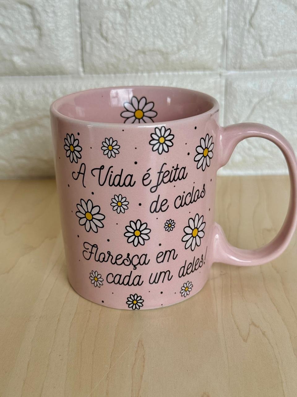 Caneca Aurora Rosa Margaridas com Frase