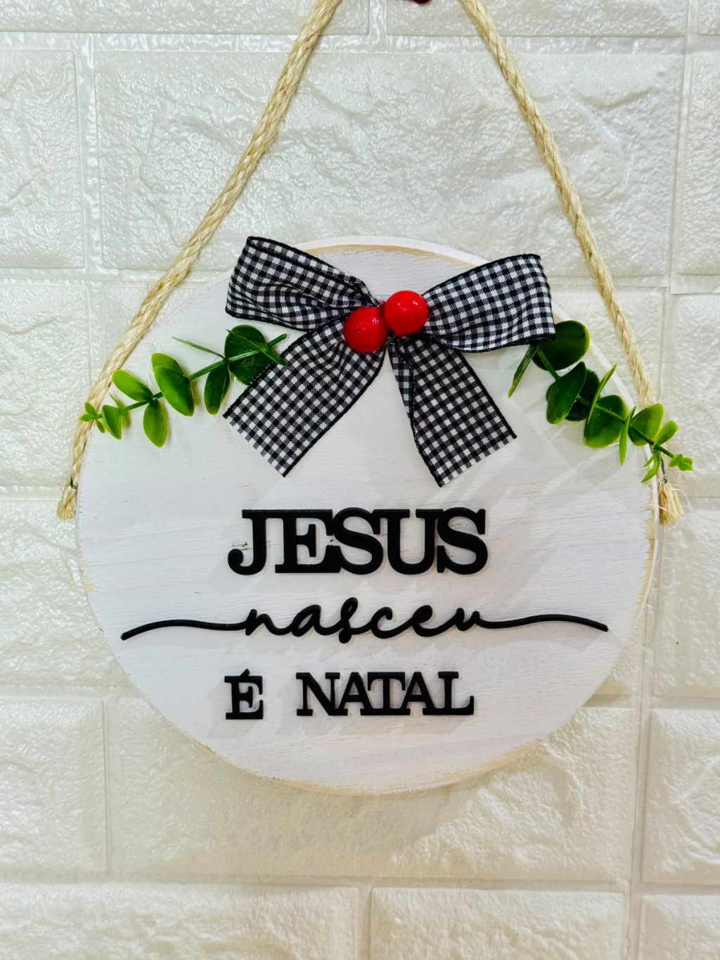 Placa de Porta Redonda Branca Jesus Nasceu é Natal